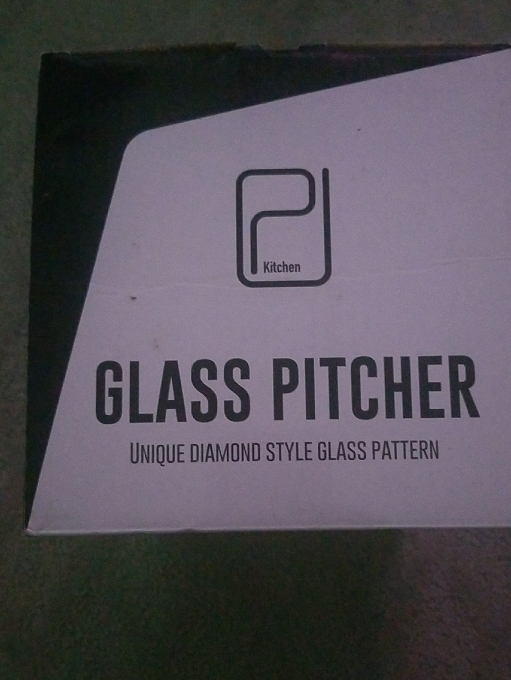 Glass Pitcher - Clear Diamond-Style Pattern - Picture 5 of 8